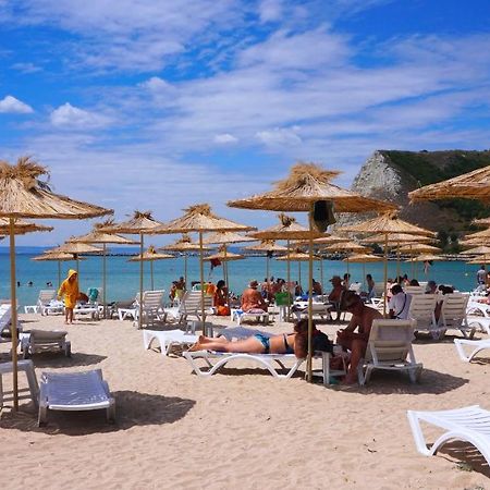 Вила Помело - Family Villa Pomelo Болгарево Экстерьер фото